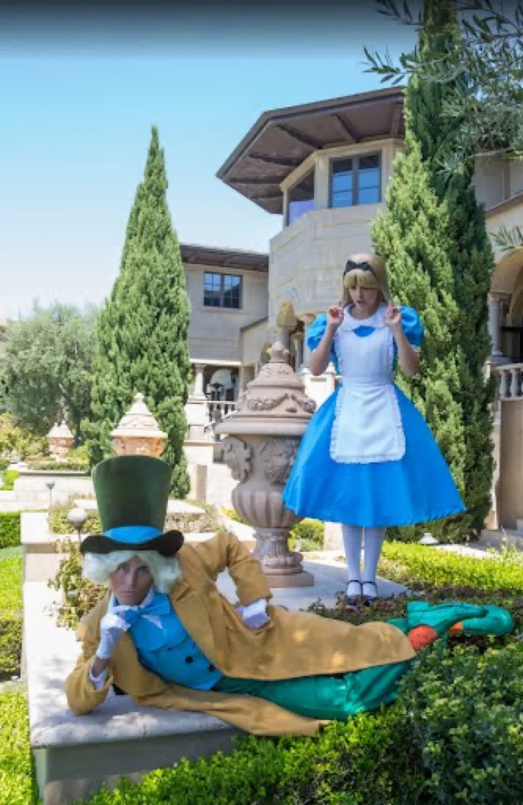 Mad Scientist – Wonderland party character in Las Vegas